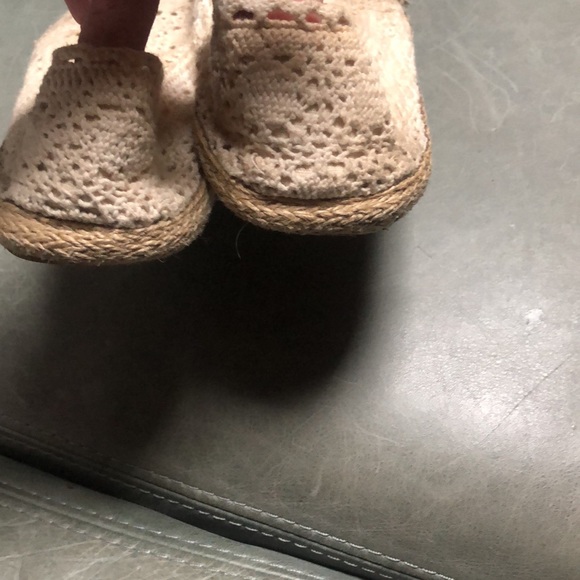 Cliffs by WHITE MOUNTAIN Shoes Crochet Cream Colored Espadrilles